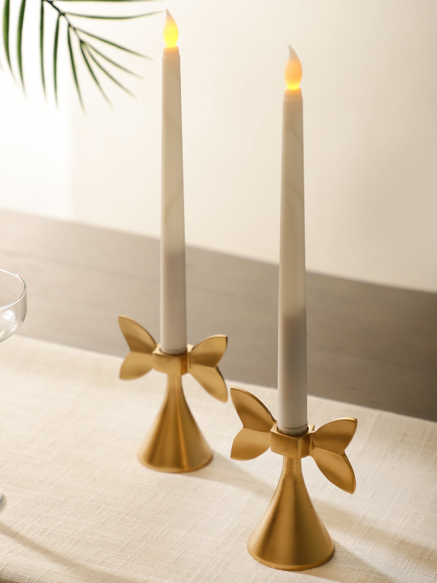 Golden Bow Candle Holder