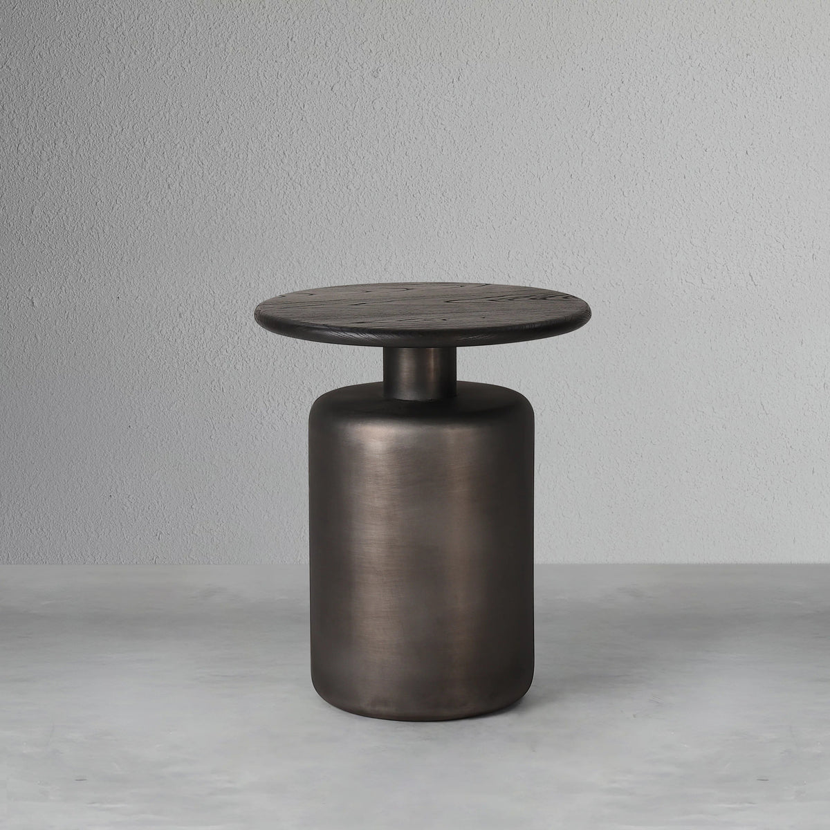 cylindrus-side-table_2_dw.jpg