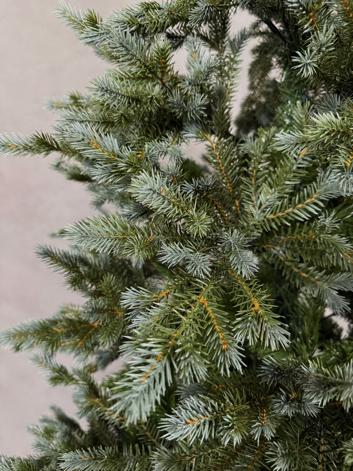 PE Christmas Tree with Frosted Tip- 7