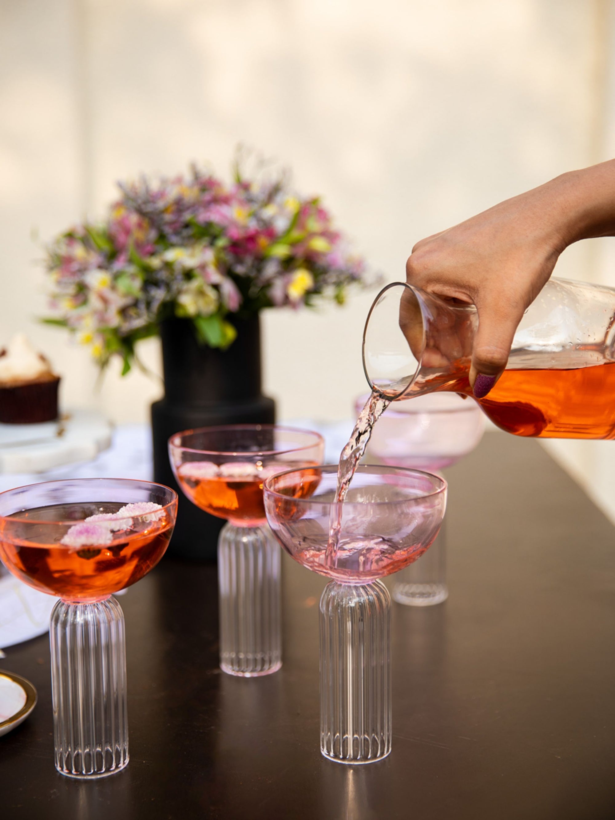 Dd Pink Stem Glass Set Of 4 Gift Box
