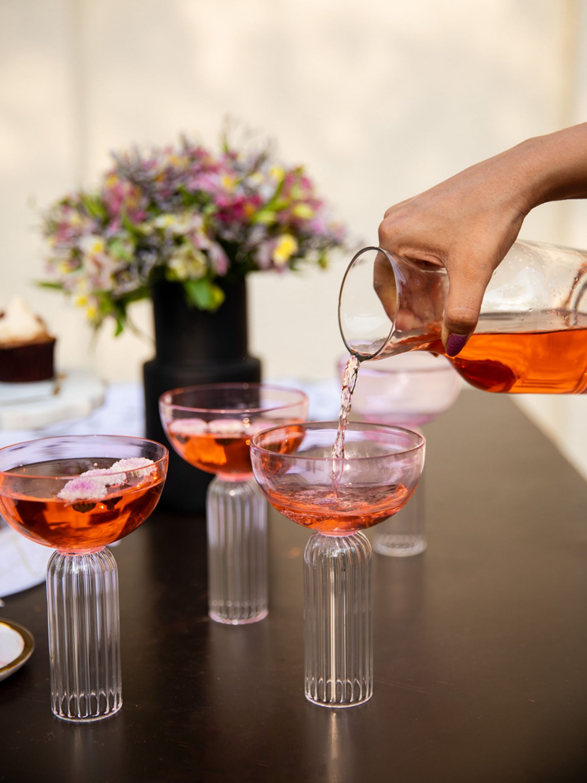 Dd Pink Stem Glass Set Of 4 Gift Box