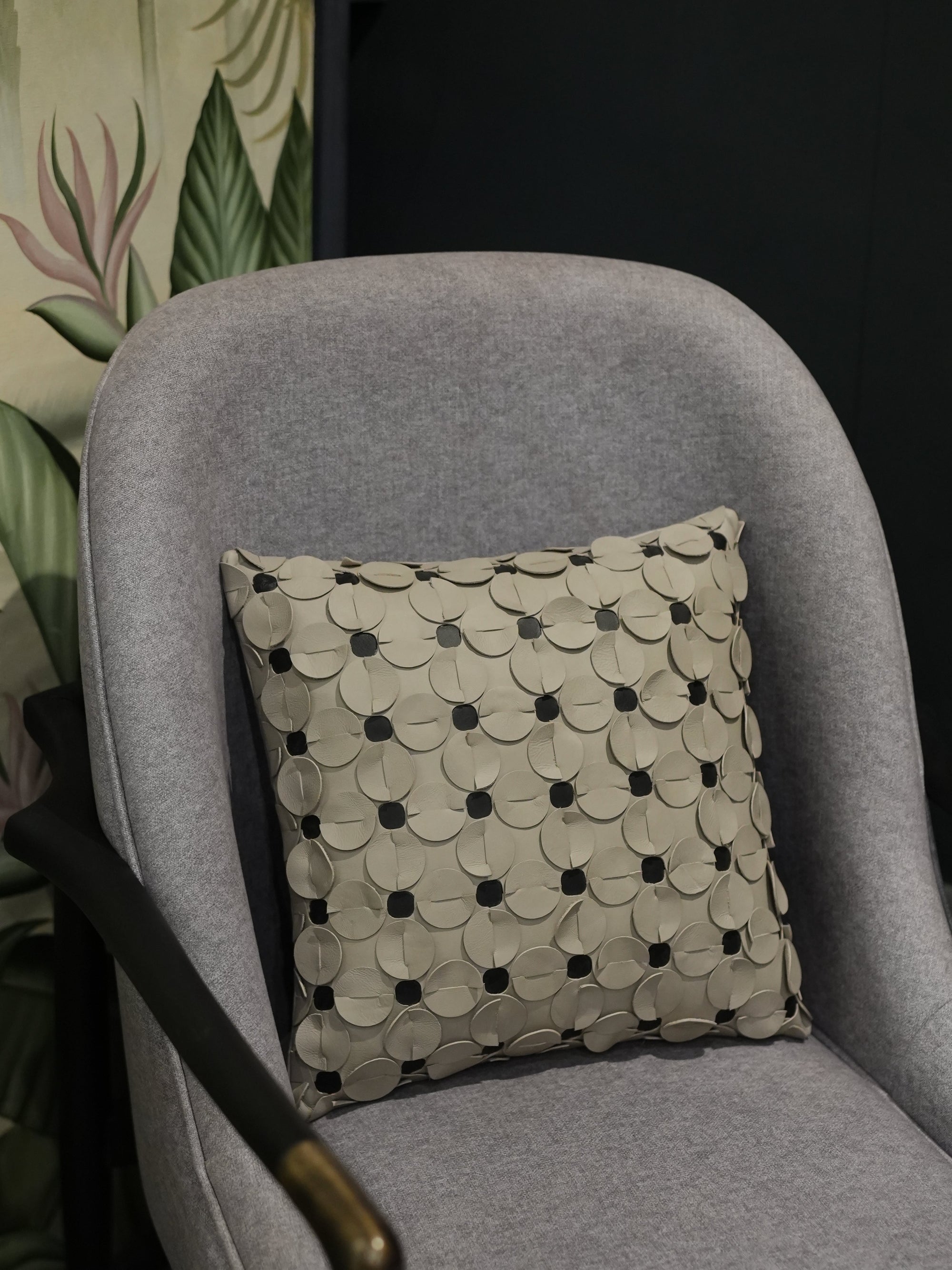 The Flower Cushion