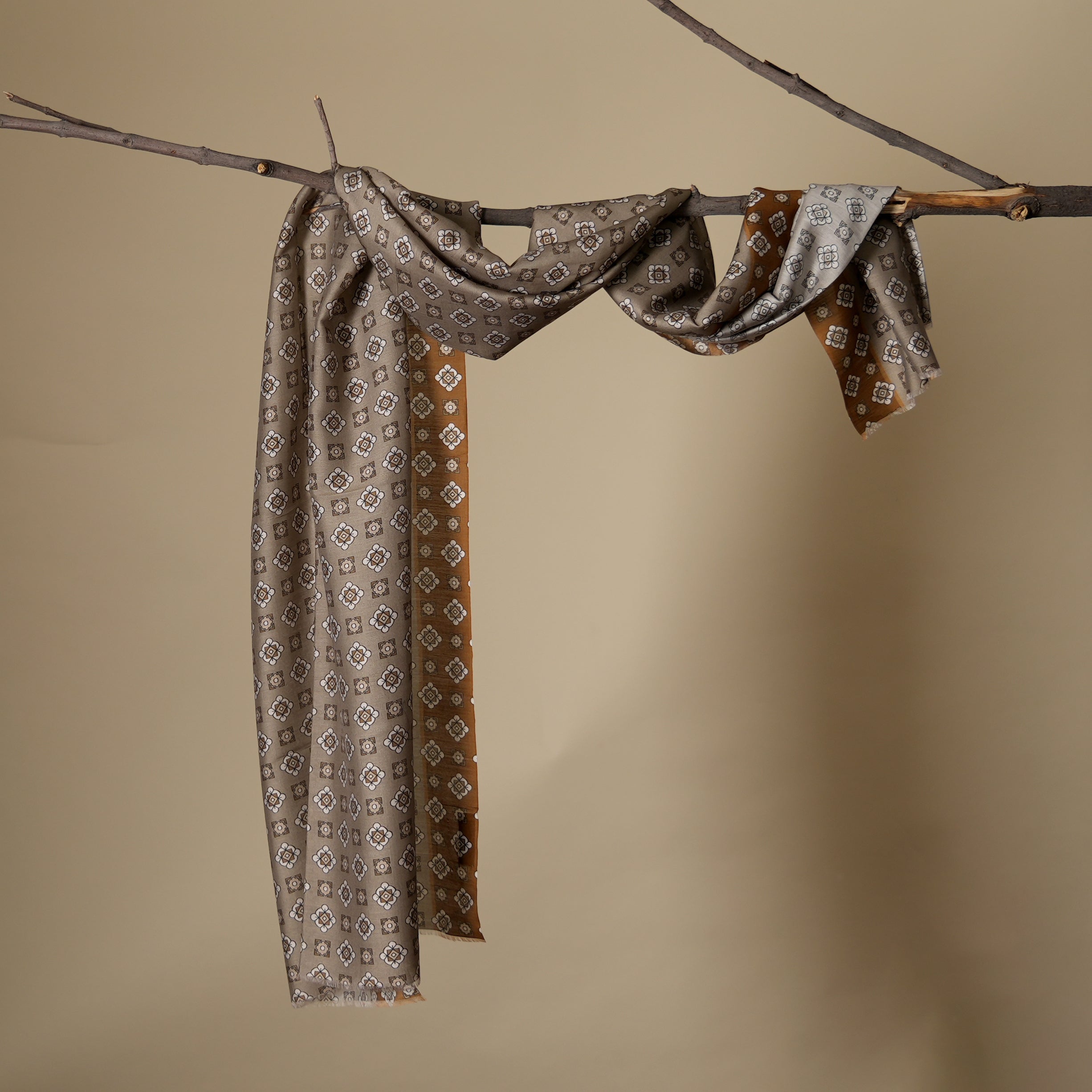 The Urban Luminary-Modal Silk Stole - Product Image 