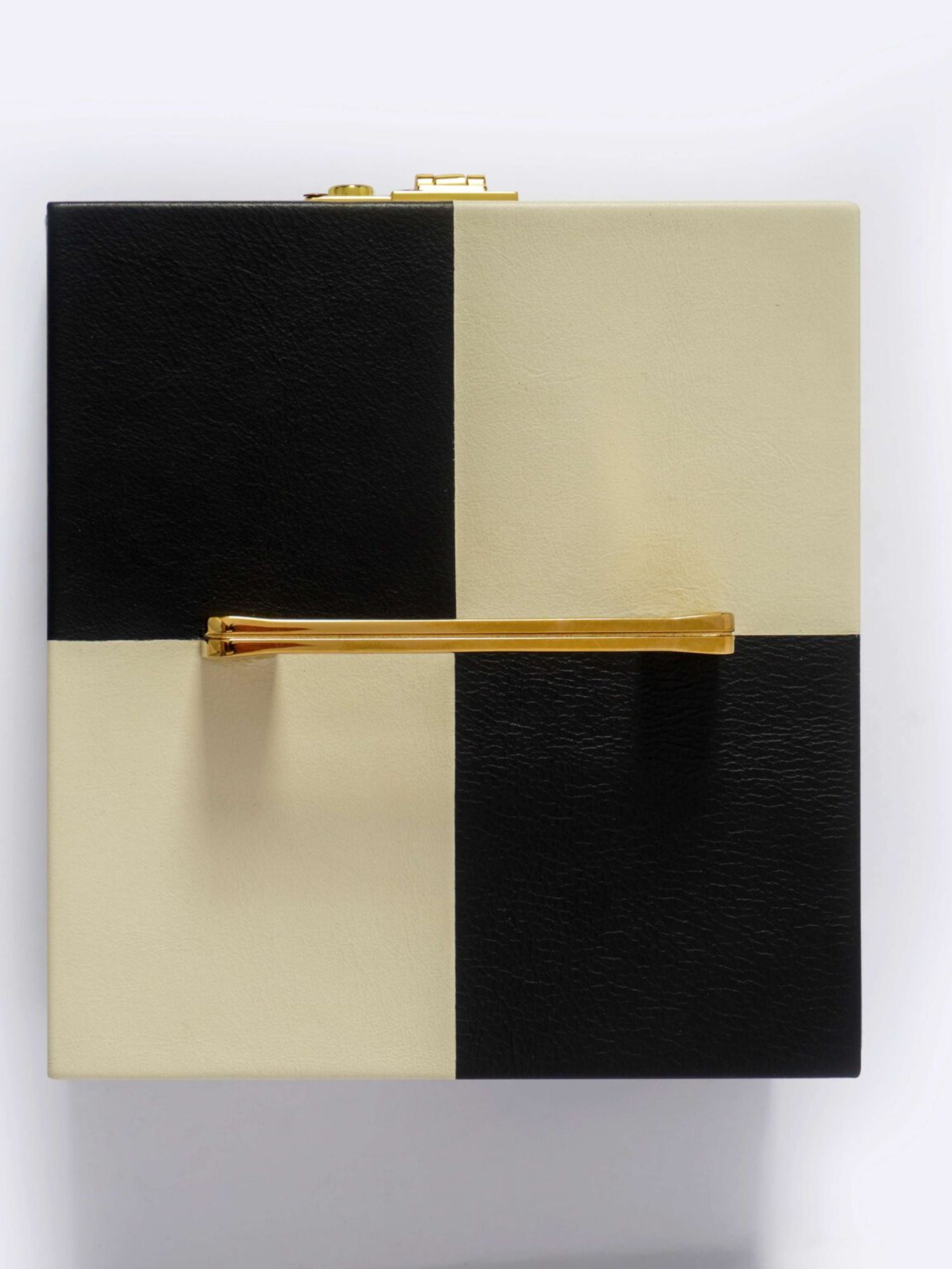 The Yin Yang Box