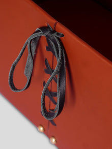 The Hide Basket