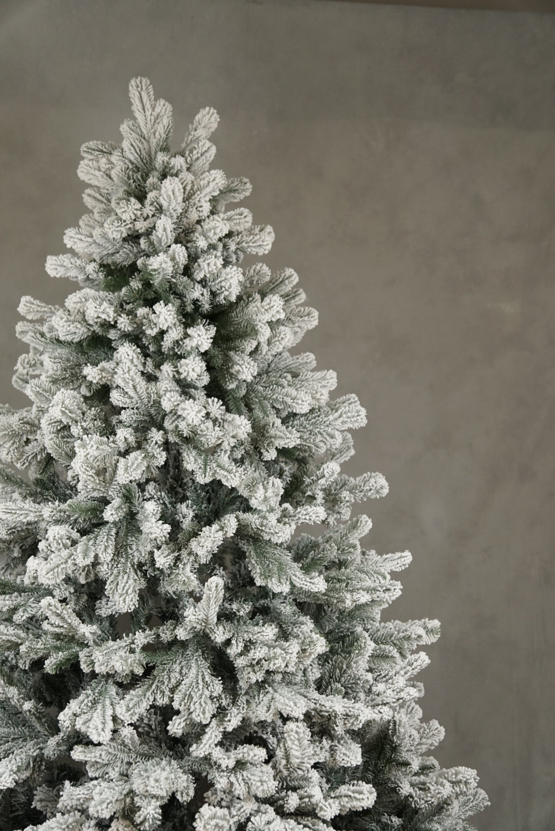 Heavy Snow Flocked PE Christmas Tree- 9