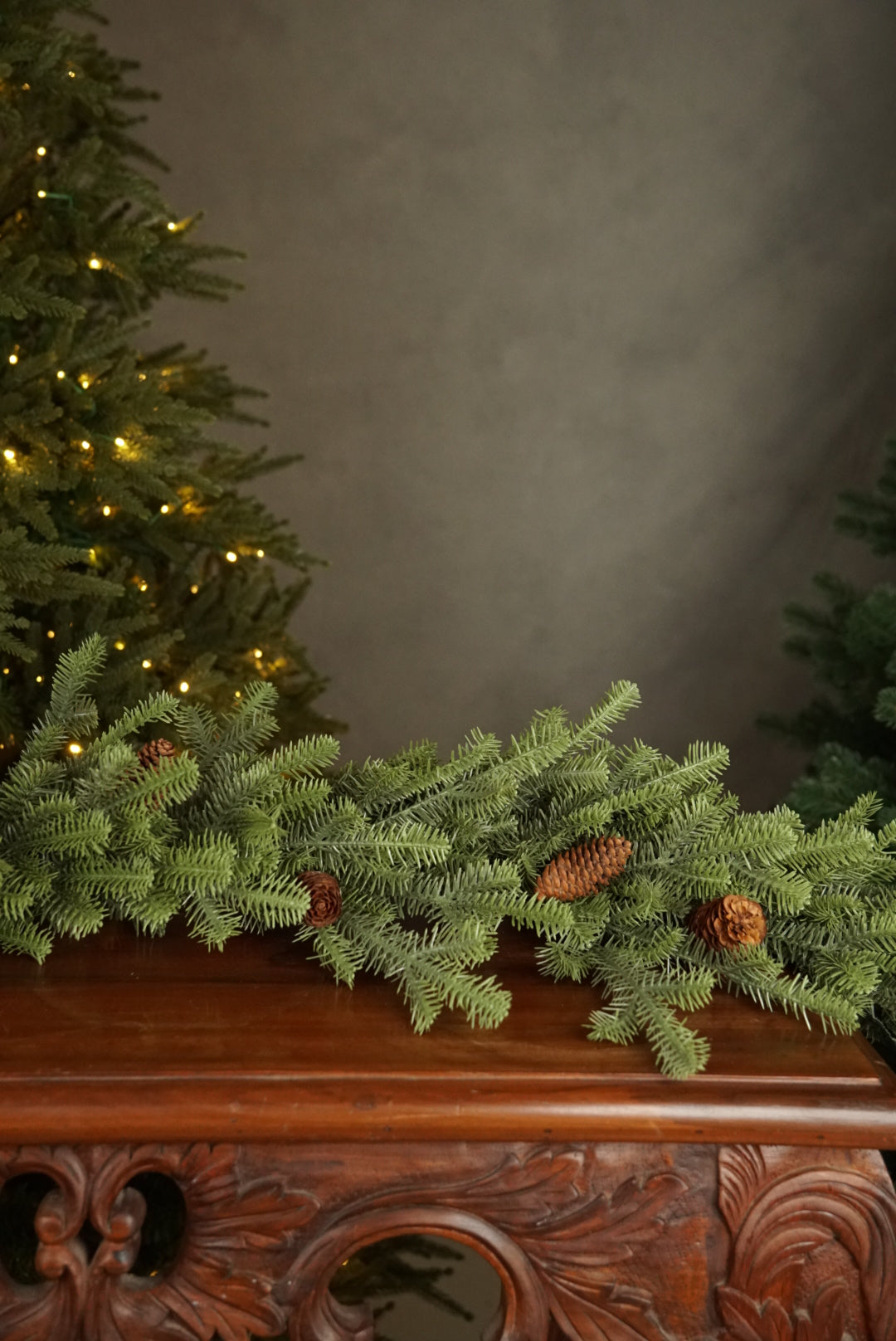 PE Pinecone Christmas Garland