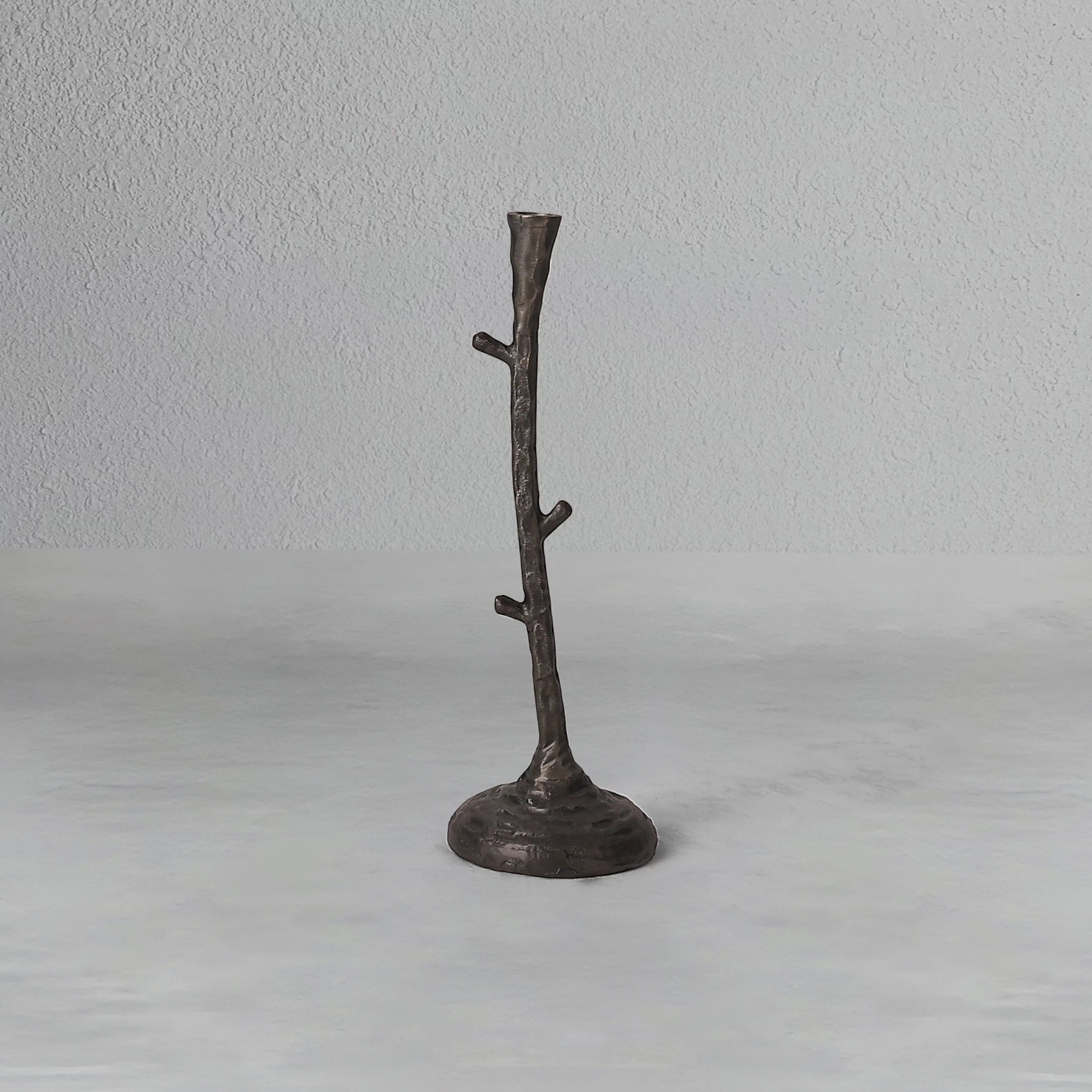 elderwood-candle-stand_2_dw.jpg
