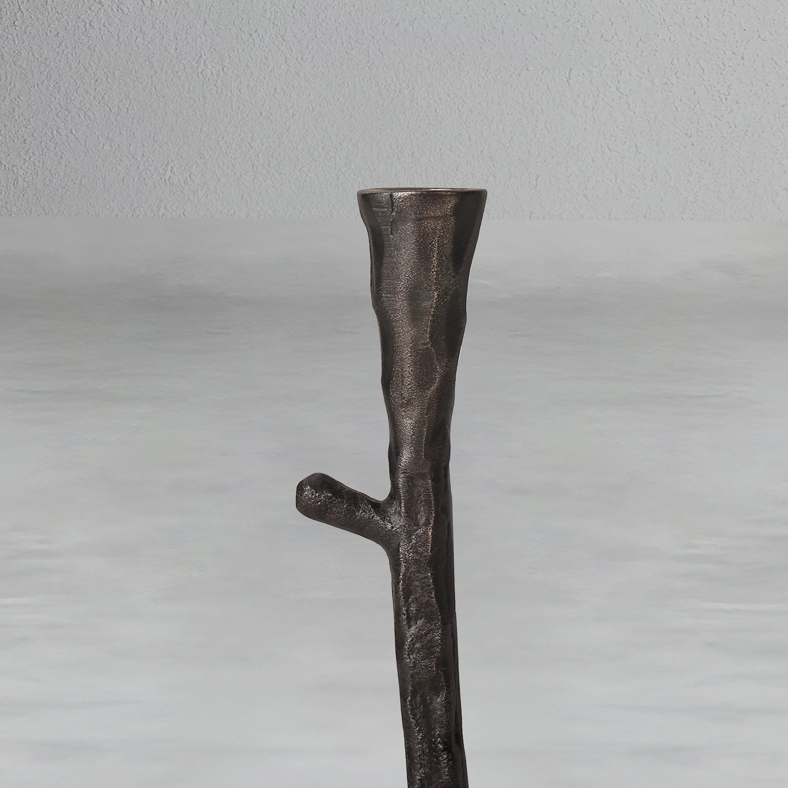 elderwood-candle-stand_4_dw.jpg