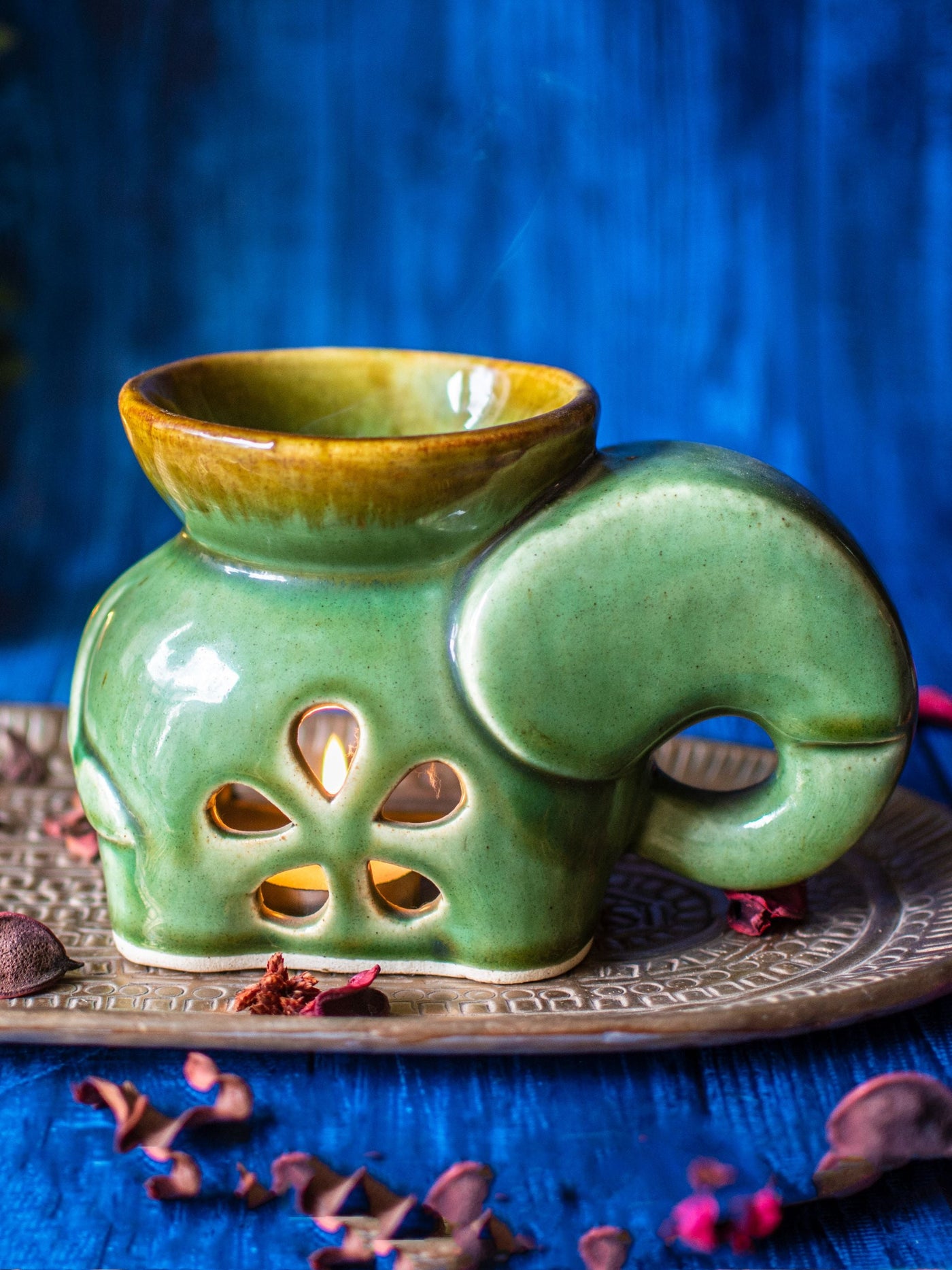 Elephant Ceramic Oil Burner Green