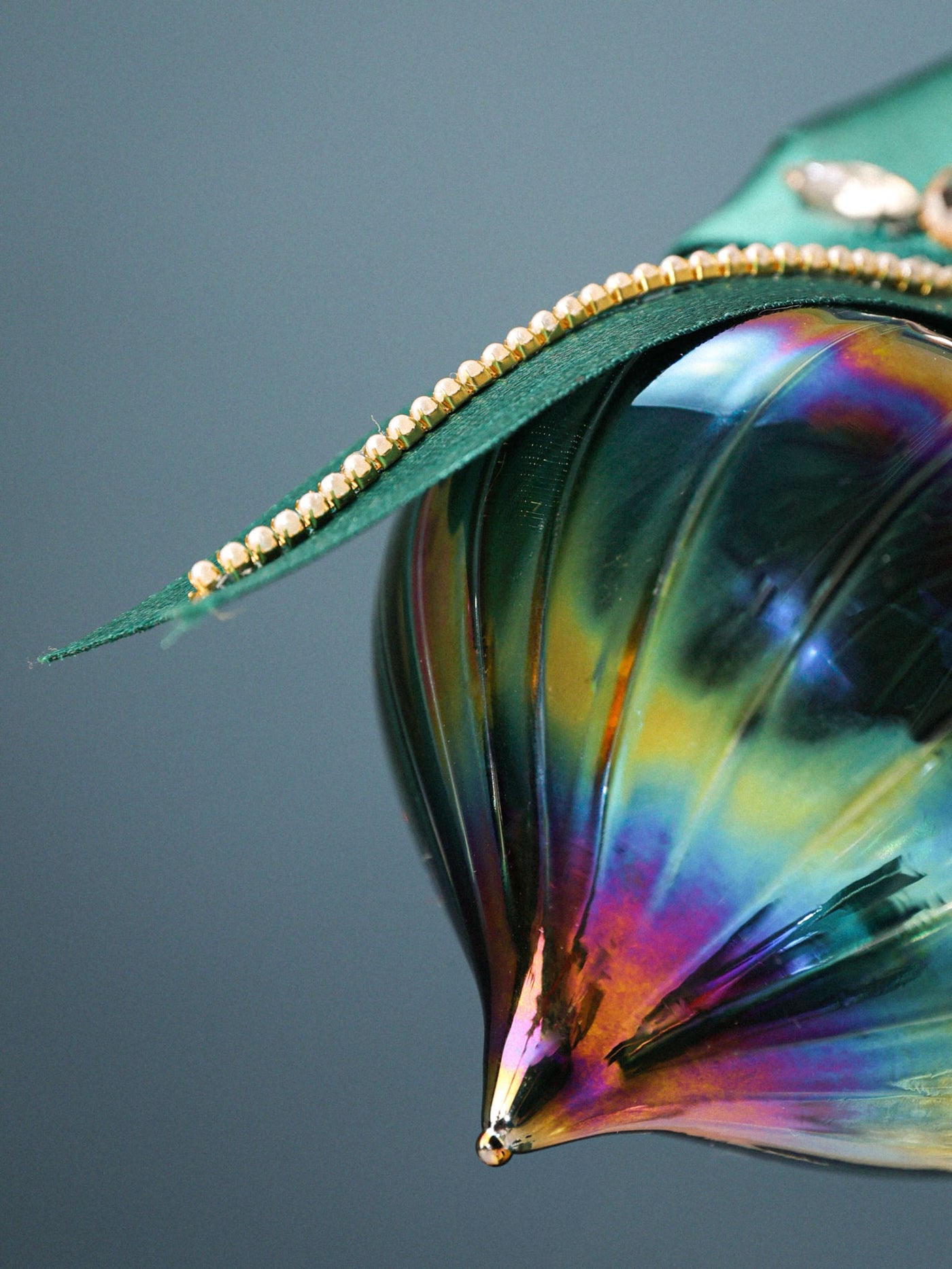 Emerald Beauty - Handcrafted Glass Bauble