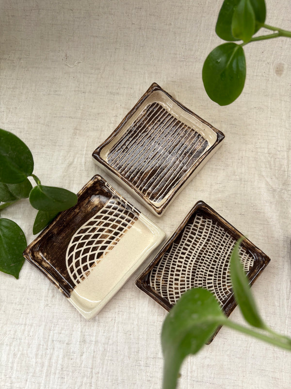 Linear Stories Mini Tray- Set of 3