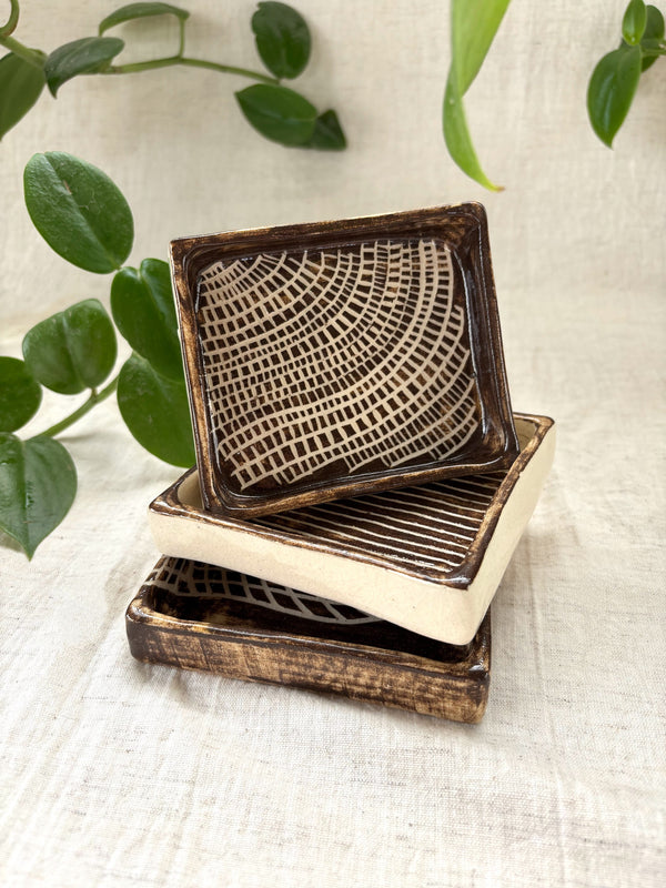 Linear Stories Mini Tray- Set of 3