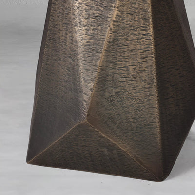facet-side-table_4_dw.webp