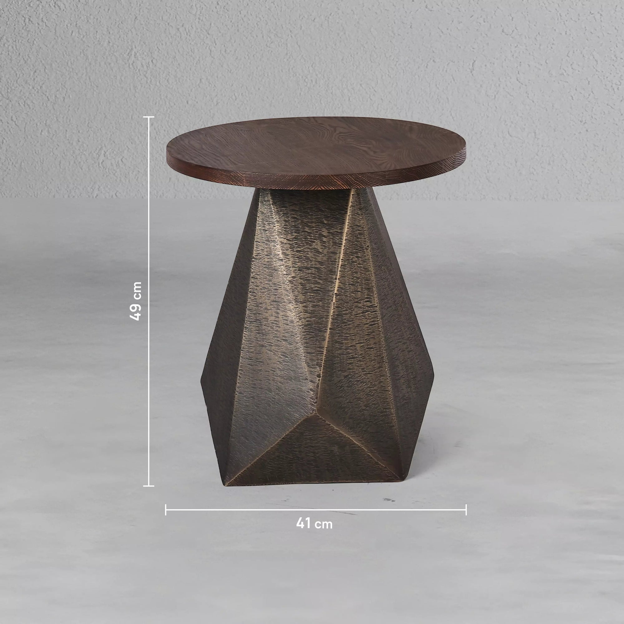 facet-side-table_7_dw.webp