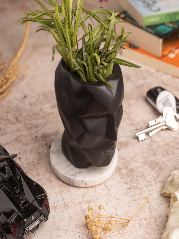 Modern Face Design Planter with Marble Base – Elegant Decorative Pot for Indoor Plants & Succulents – Unique Home & Office Décor