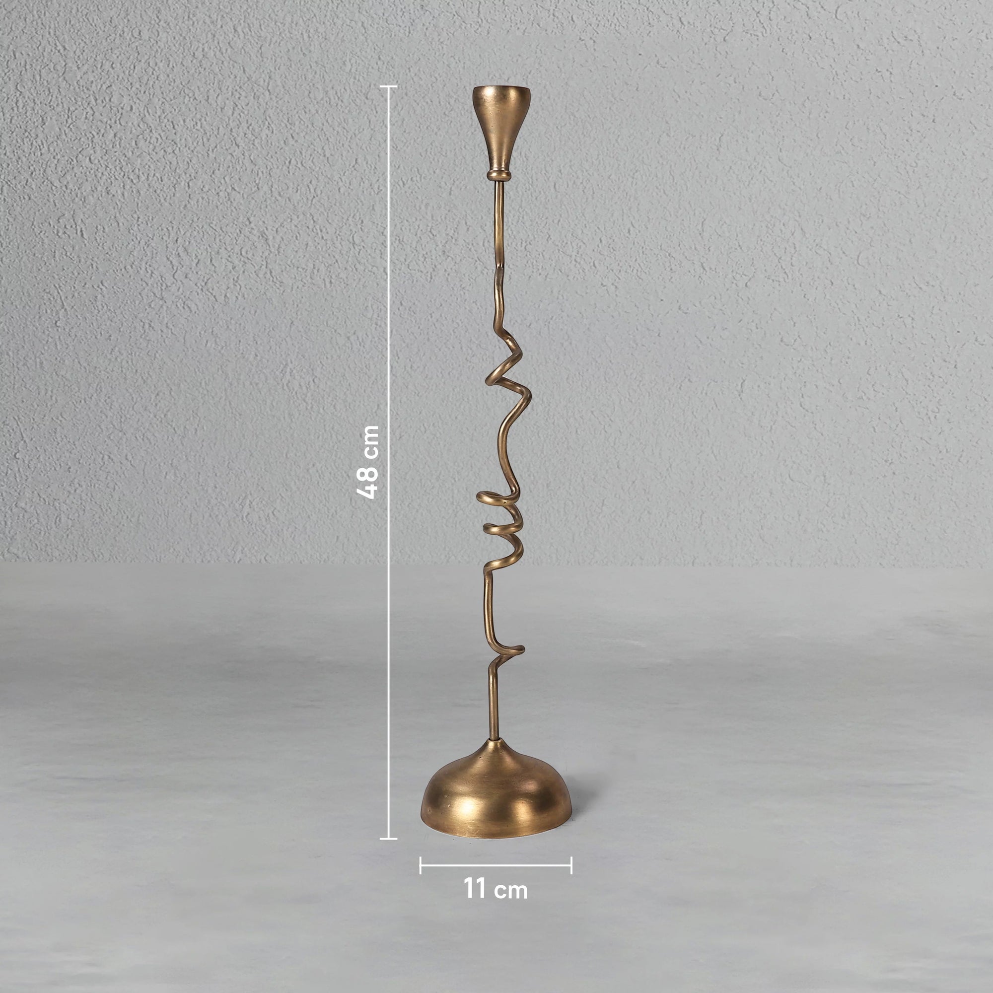 firefly-candle-stand-large_6_dw.webp