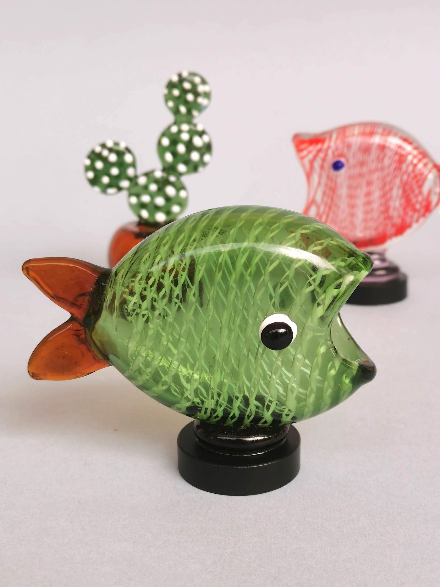 Fish Table Decor Glass- Minty Midori