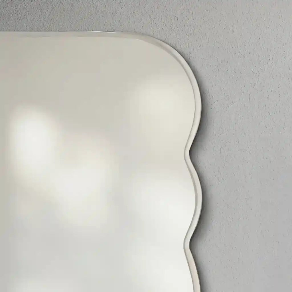 flurion-wall-mirror_3_dw.webp