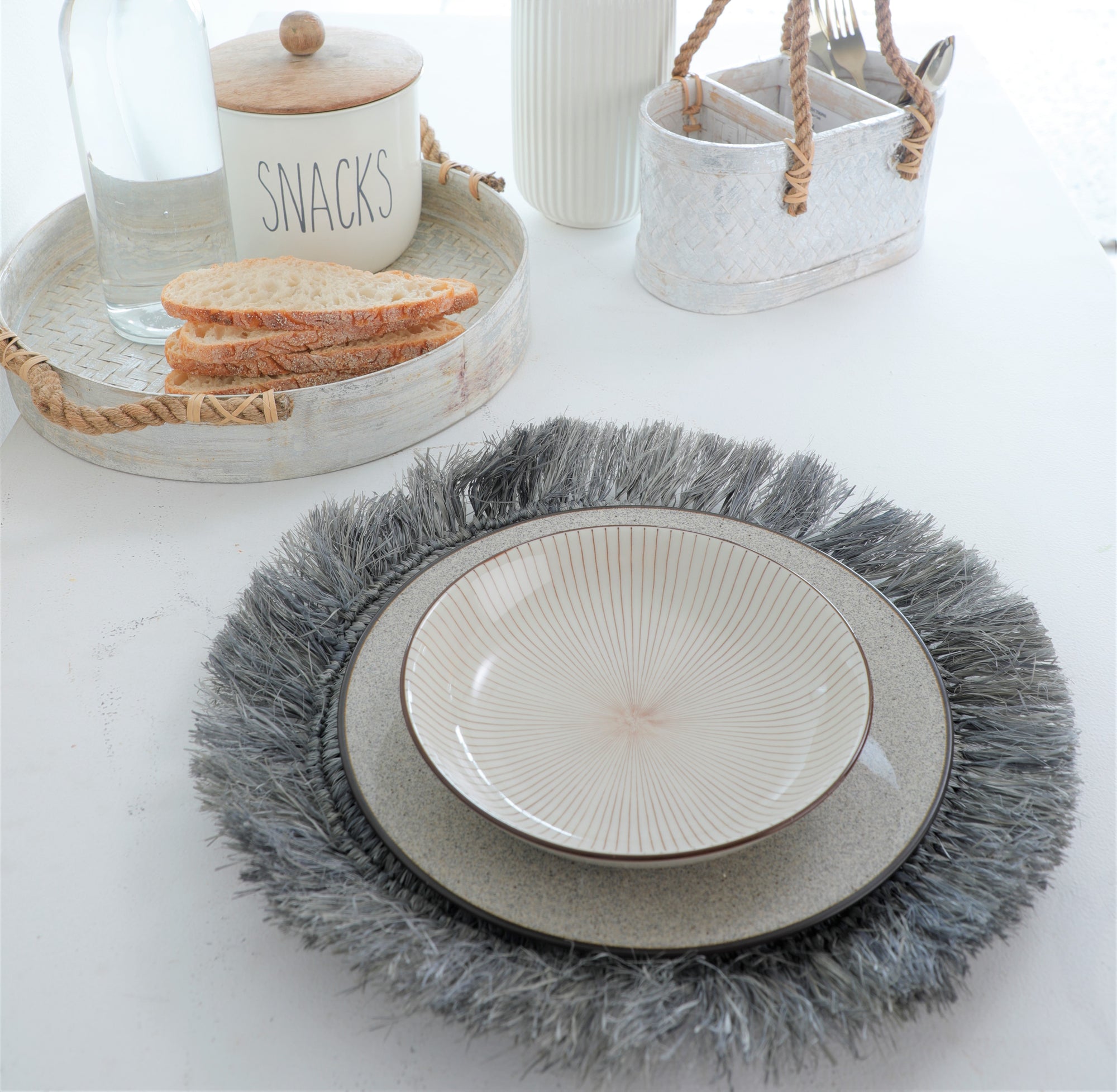Fringe mat grey