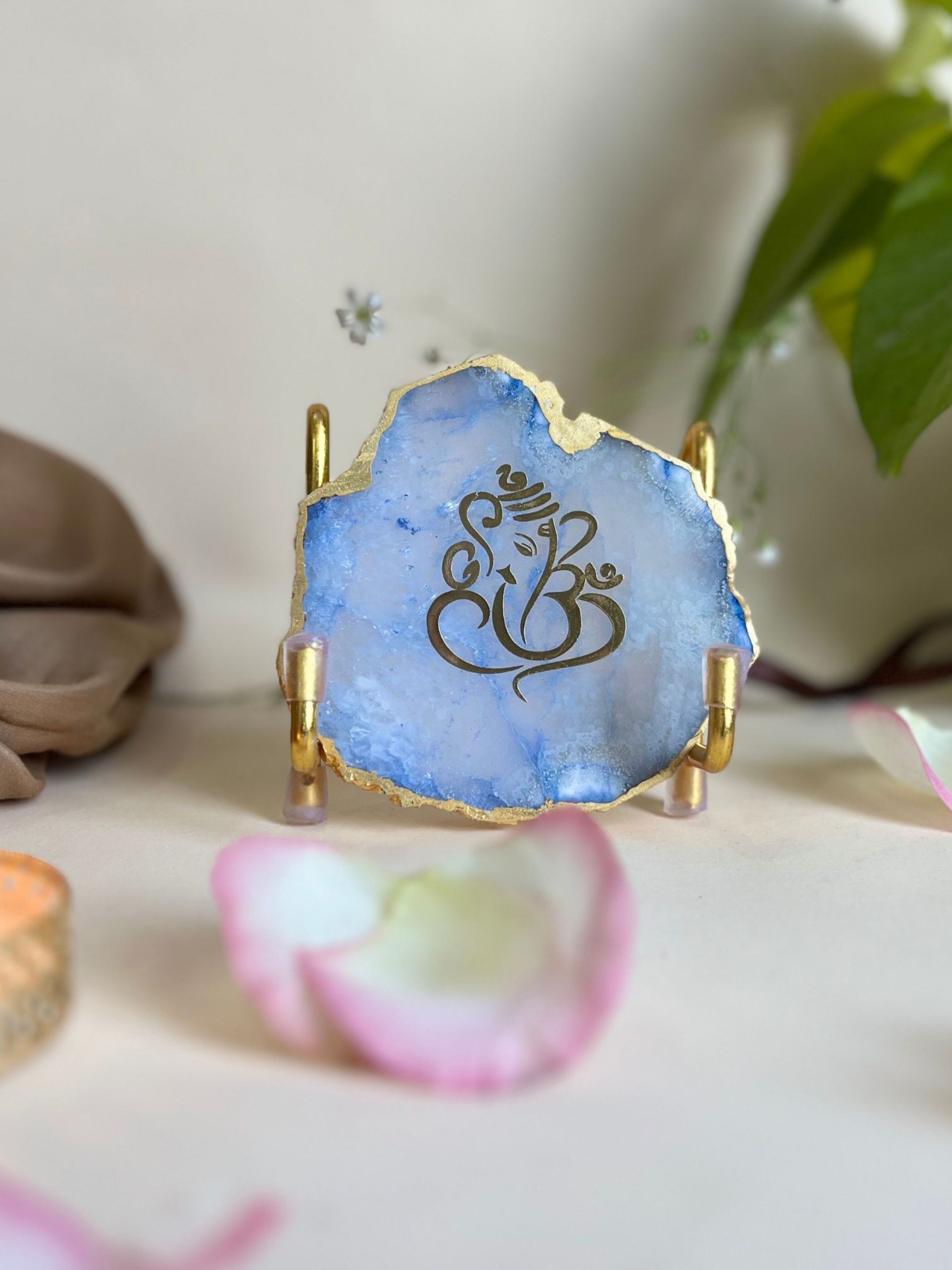 Ganesh Ji Metal Holder with Agate