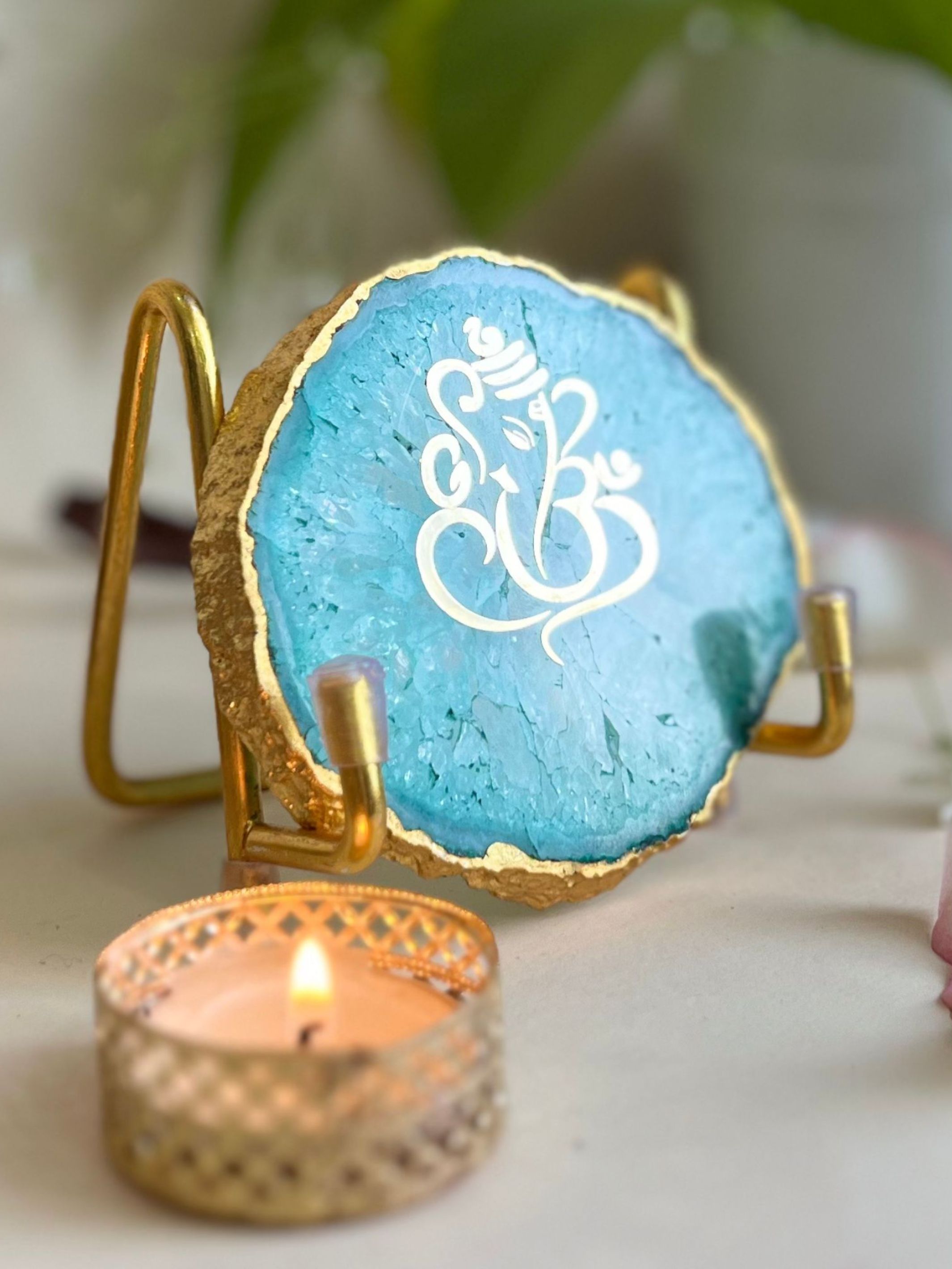 Ganesh Ji Metal Holder with Agate