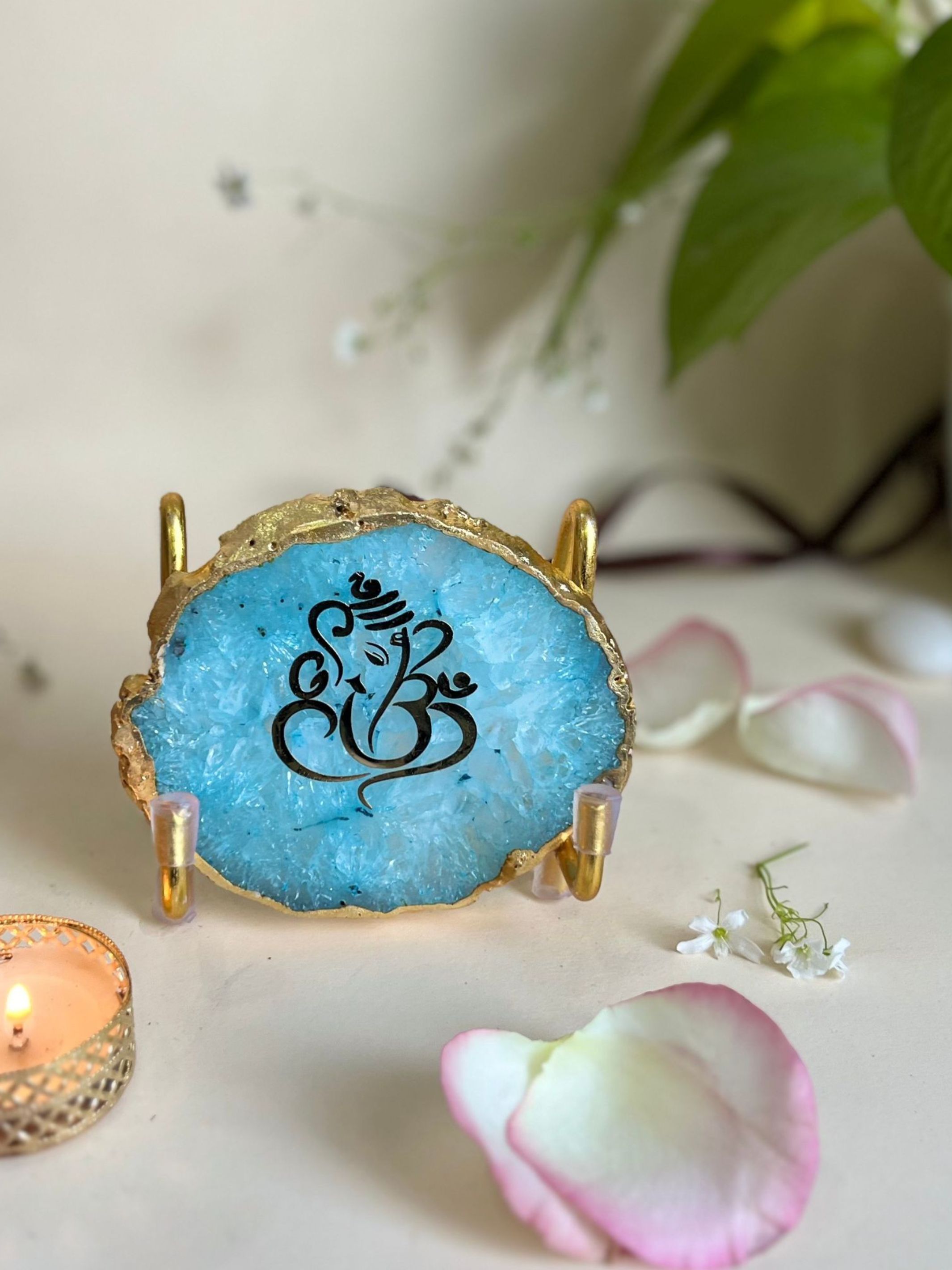 Ganesh Ji Metal Holder with Agate