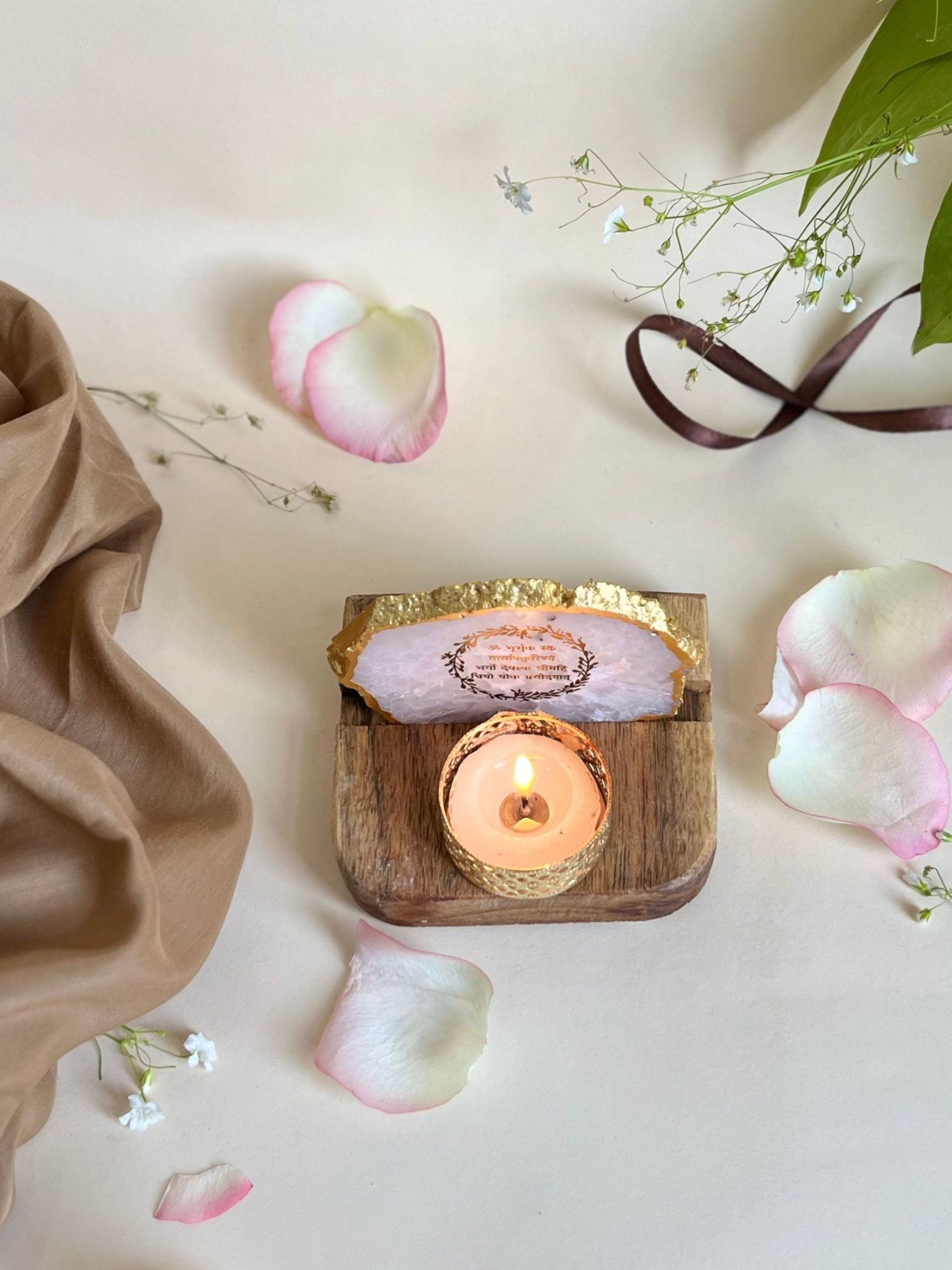 Gayatri Mantra Tea Light Holder - Agate with Wood