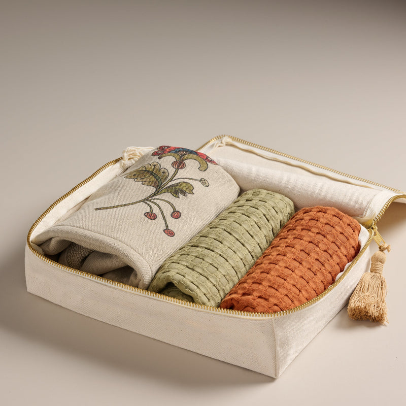 Patra | Gifting Hand Towels Set