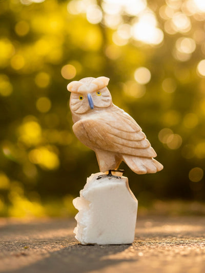 Gemstone Bird Idol