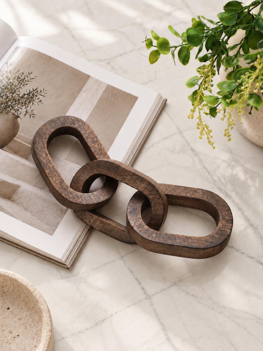 Long Wooden Chain Decor (3 Knots)