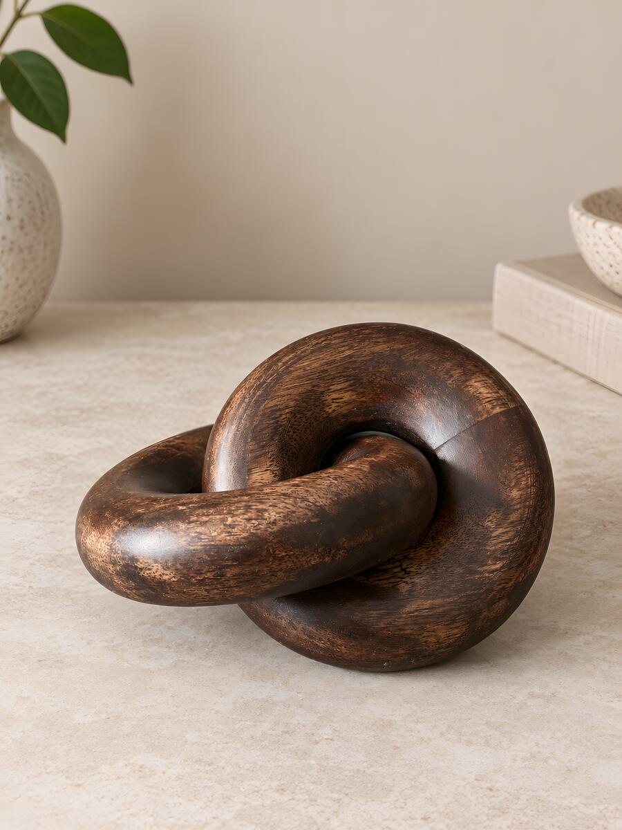 Wooden Chain (2 Knots)