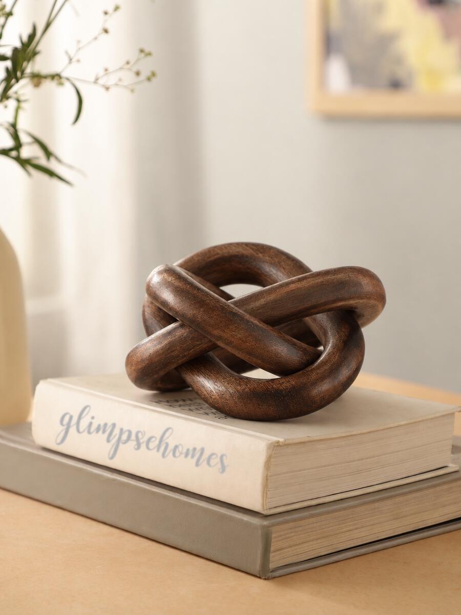 Wooden Chain (3 Knots)