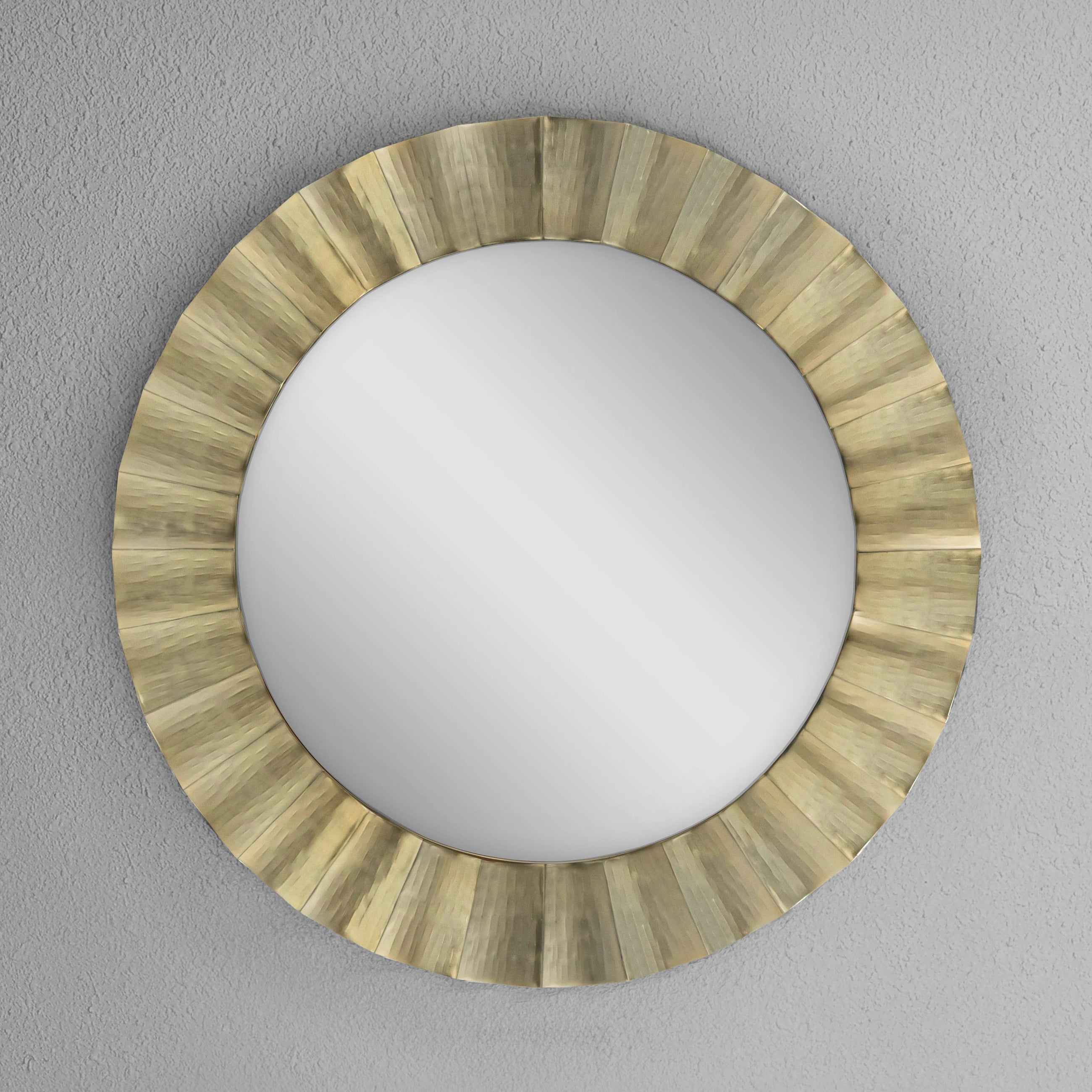 golden-ripple-mirror_2_dw.webp