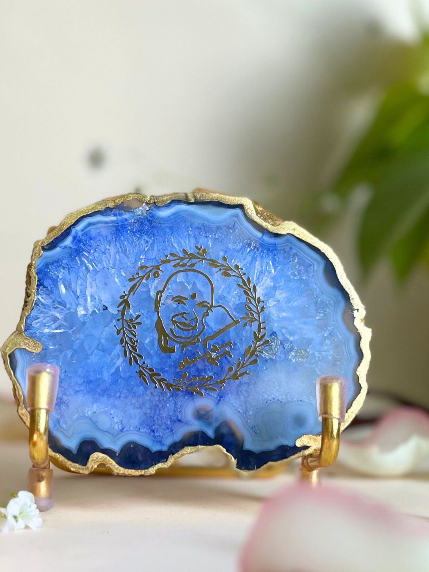 GURU JEE Metal Holder with Blue Agate