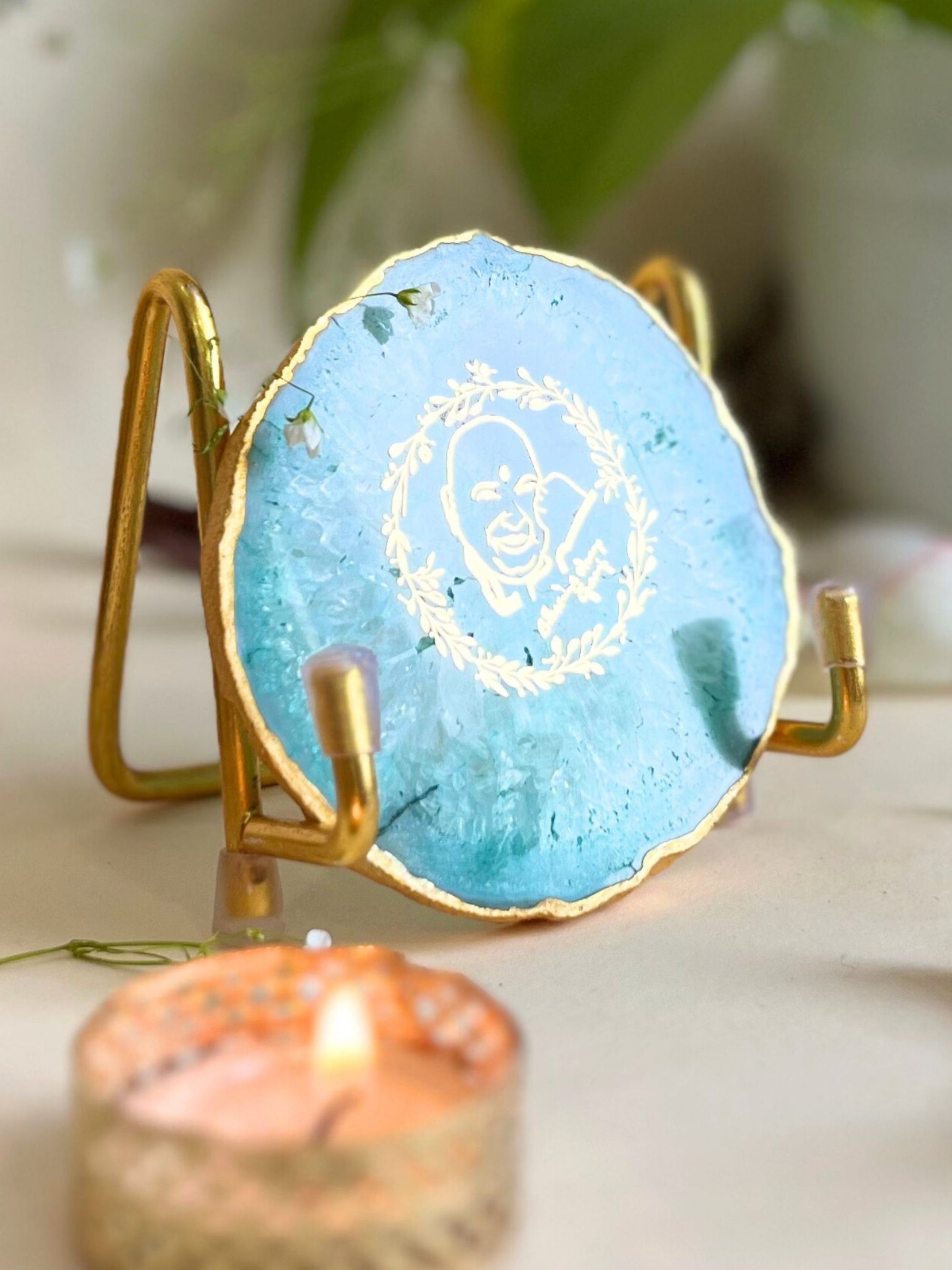 GURU JEE Metal Holder with Agate