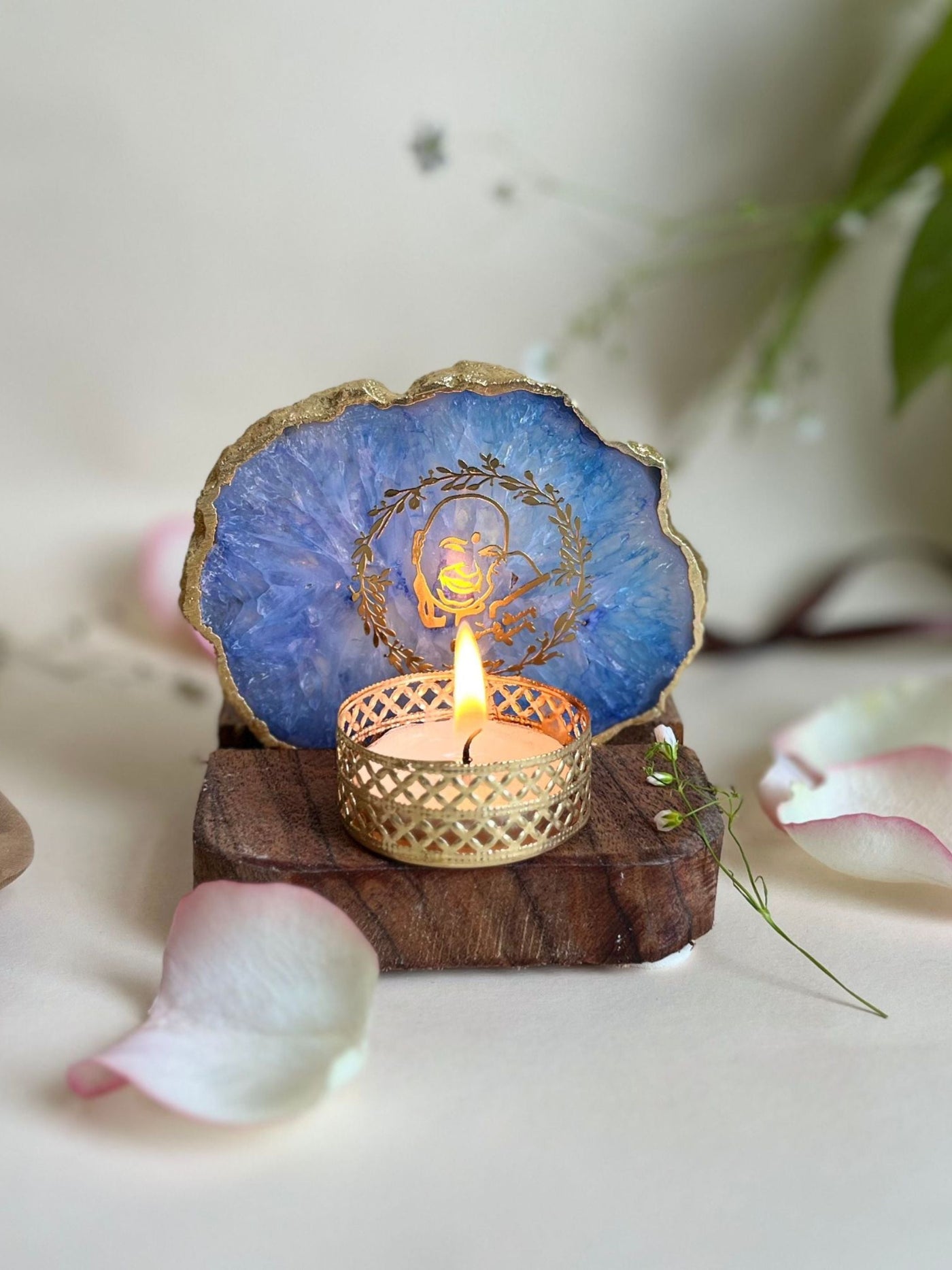 GURU JEE Tea Light Holder Blue Agate with Wood