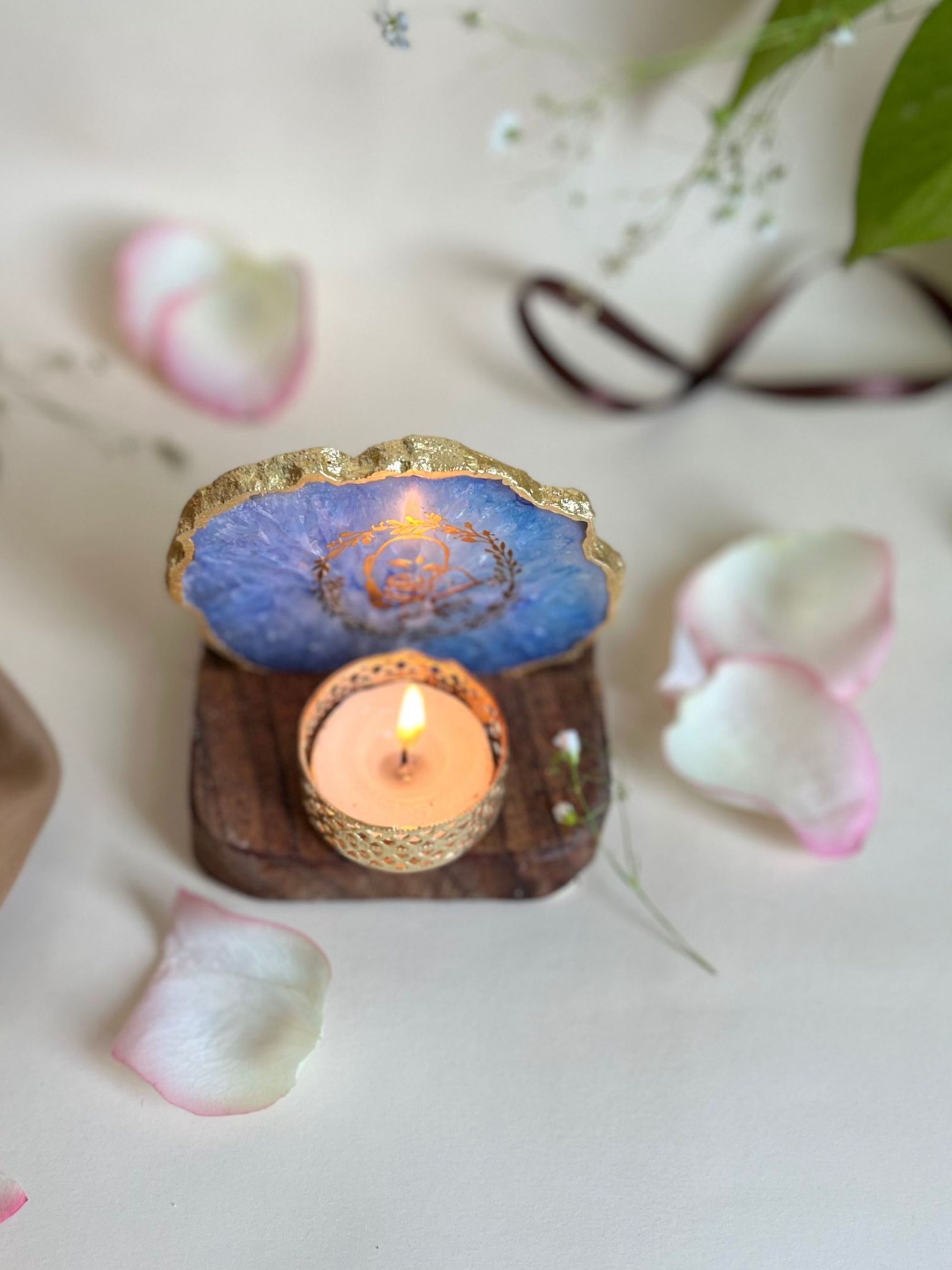 GURU JEE Tea Light Holder - Agate with Wood