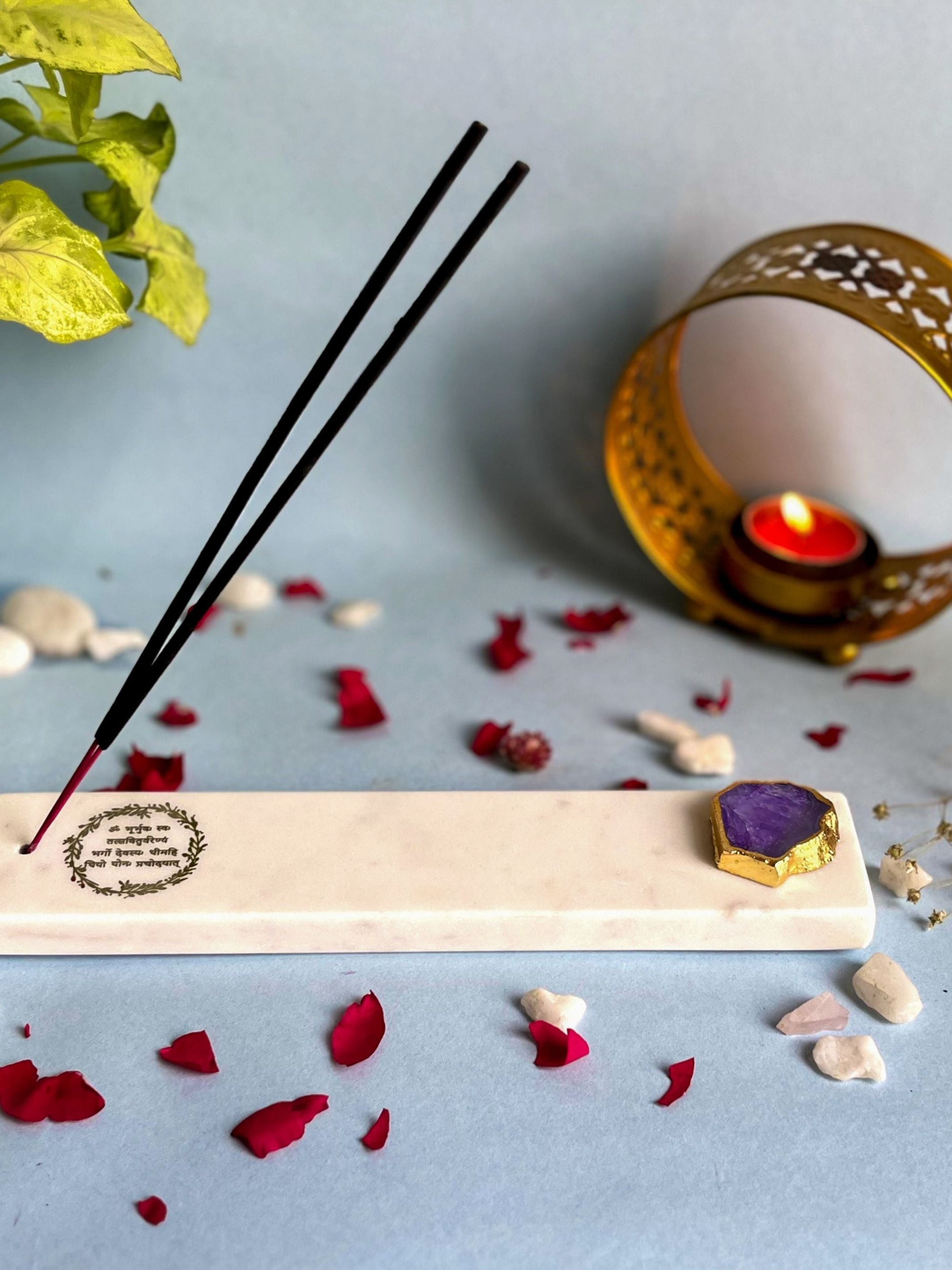 Gayatri Mantra Agarbatti Stand - Handmade Marble & Agate