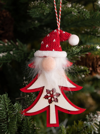 Hanging Christmas Tree Ornament with Hat