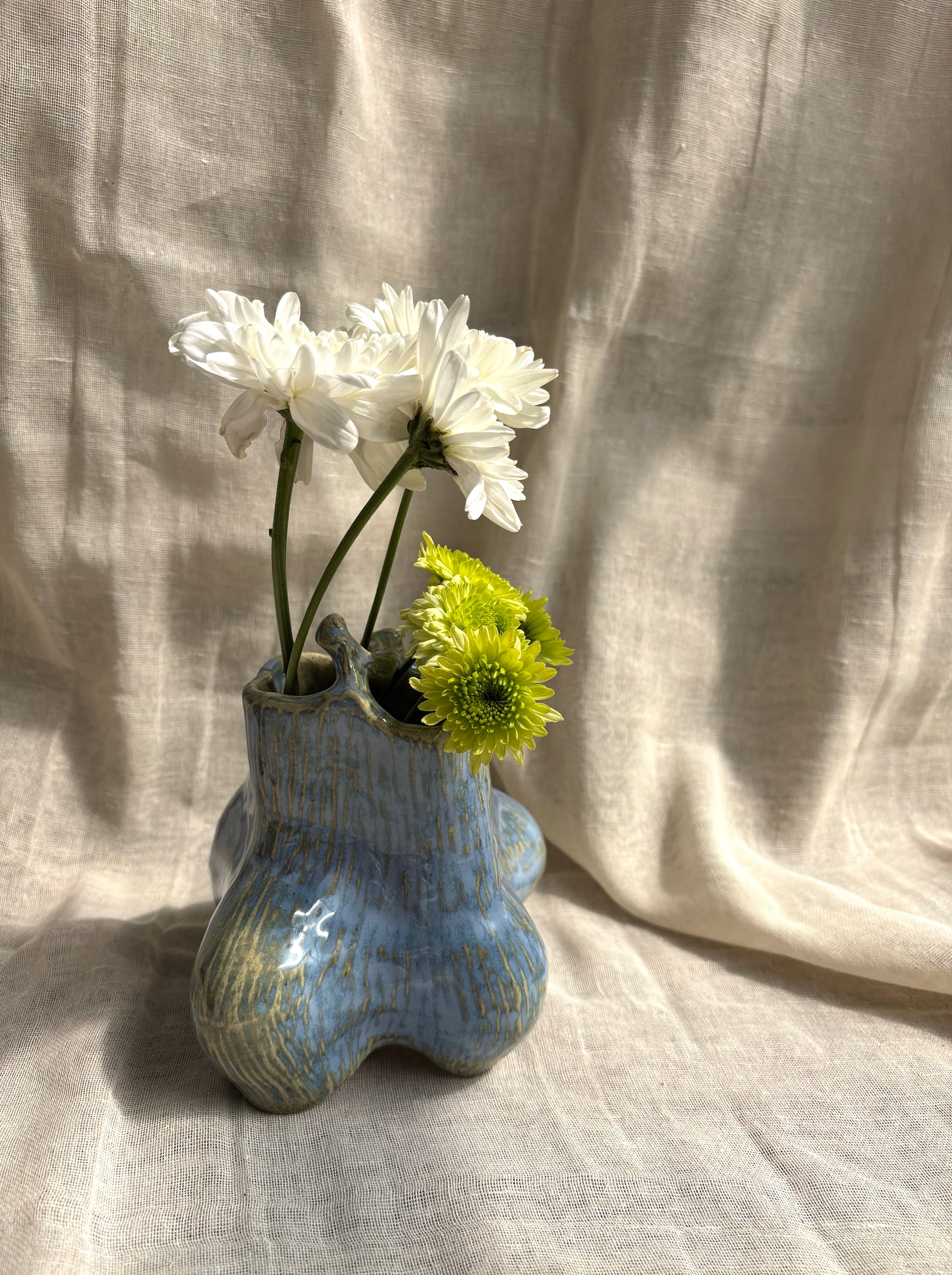 Hollow Ground Vase - Electric Blue