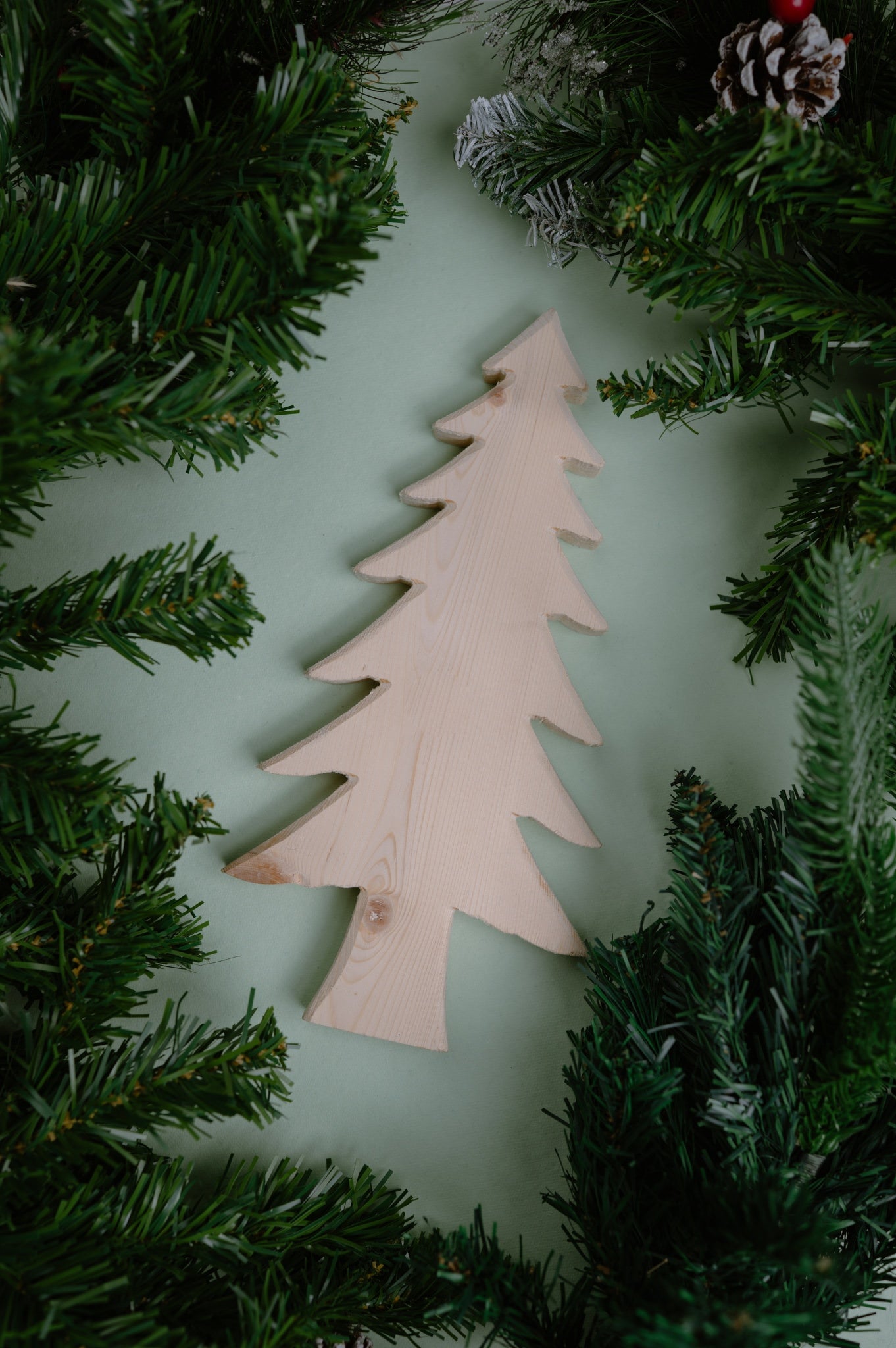 Wooden Pine Christmas Tree Cutout (Large)