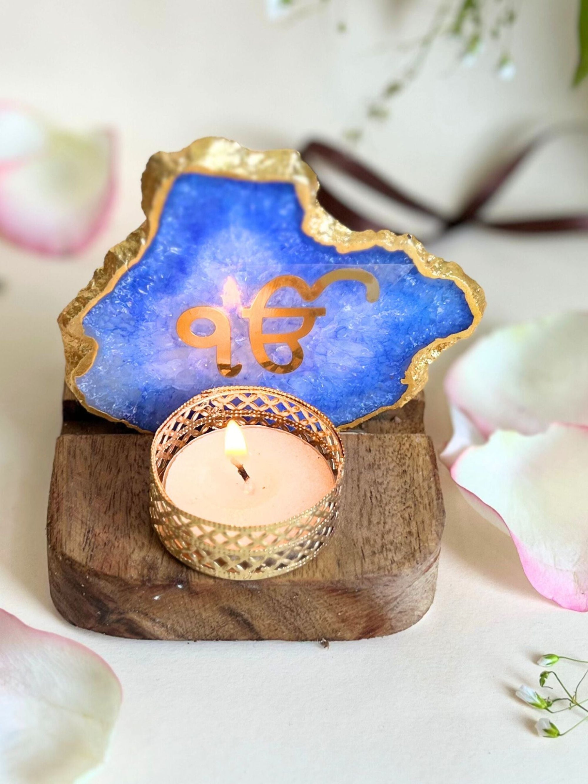 Ik Onkar  Agate with Wood - Tea Light Holder