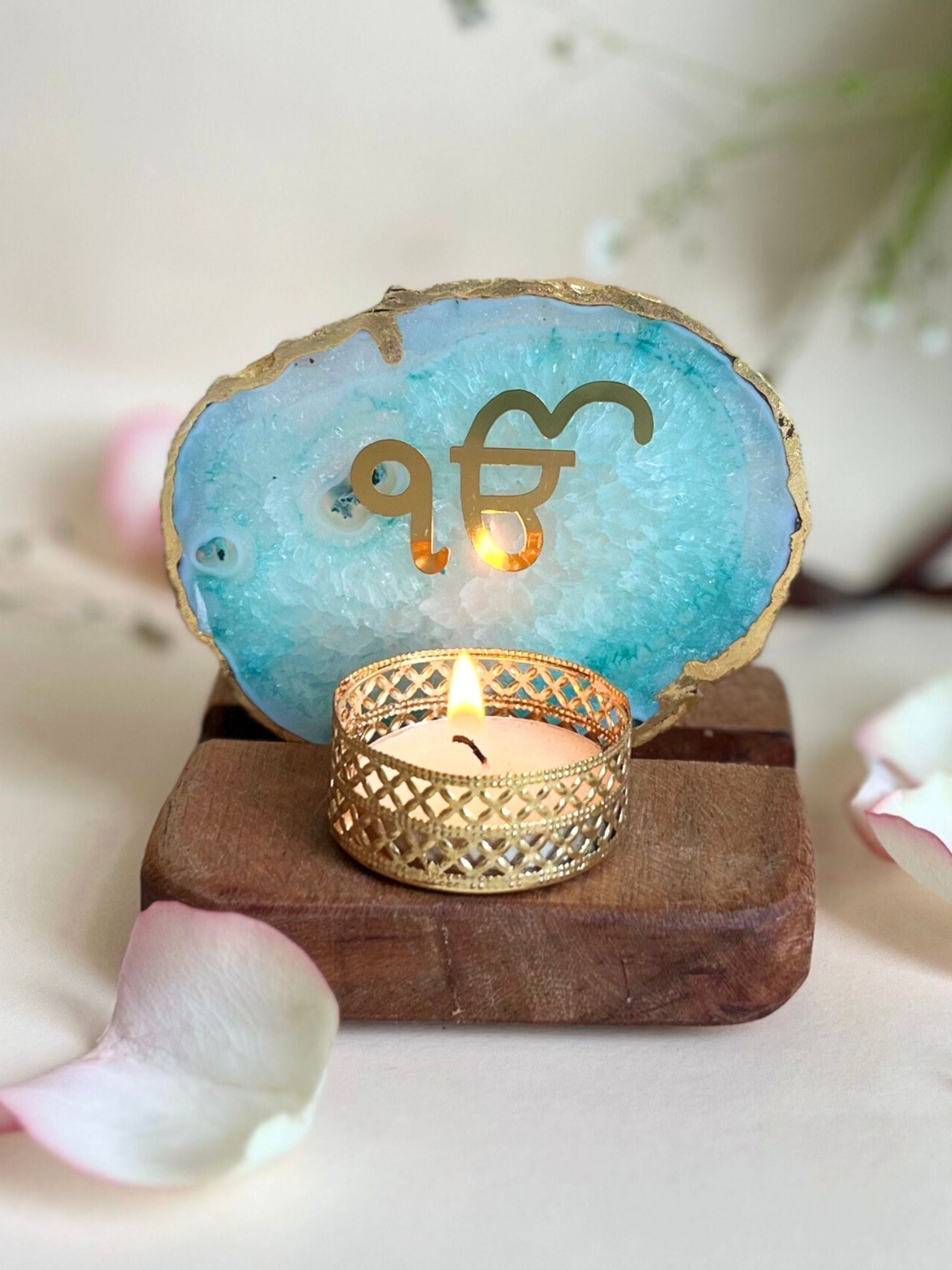 Ik Onkar  Agate with Wood - Tea Light Holder