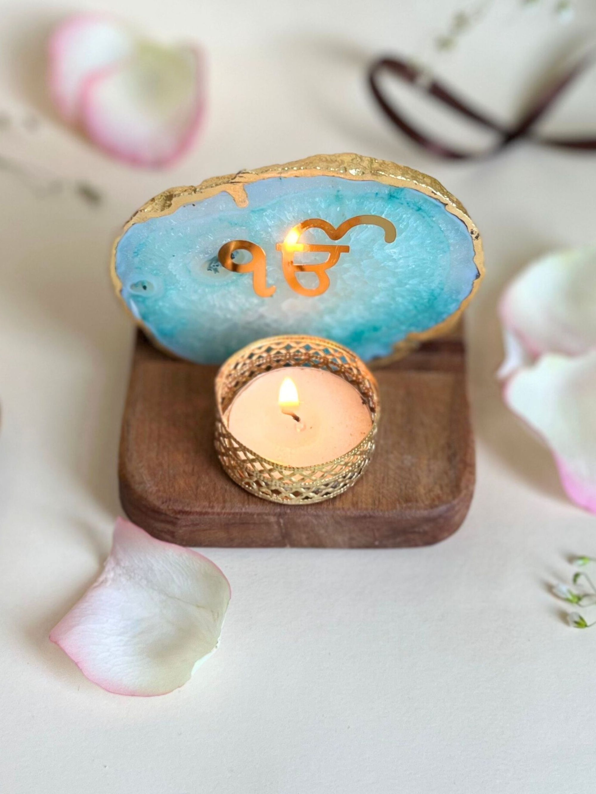 Ik Onkar  Agate with Wood - Tea Light Holder