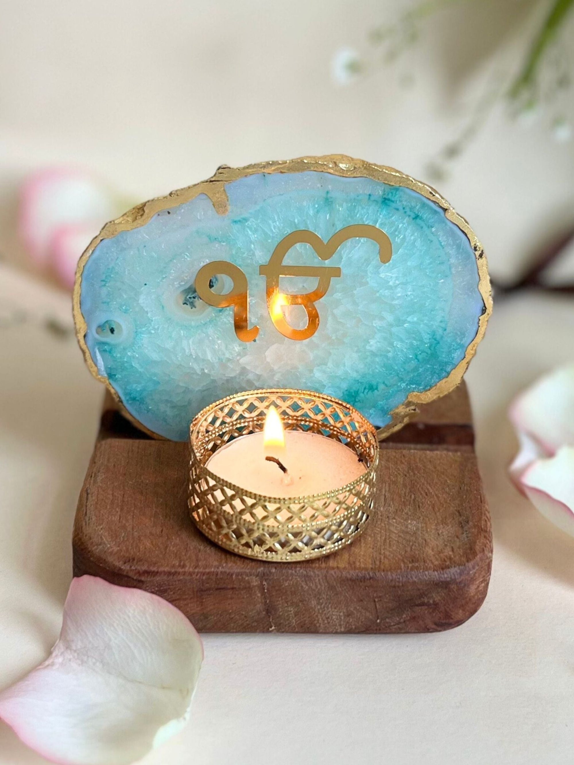 Ik Onkar  Agate with Wood - Tea Light Holder