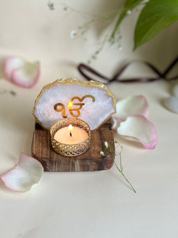 Ik Onkar  Agate with Wood - Tea Light Holder
