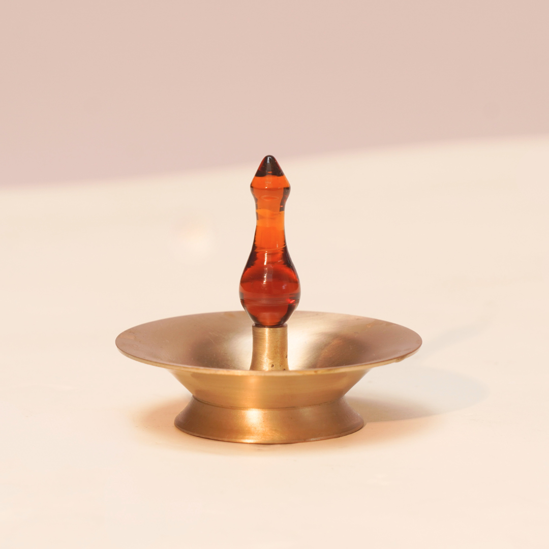 Muun Nilavilakku Oil Lamp
