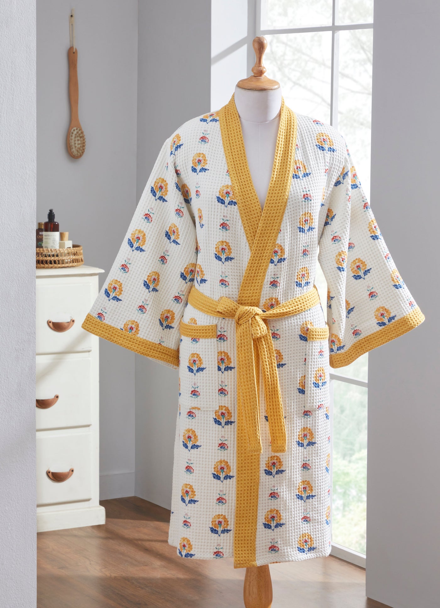 Gul bathrobe