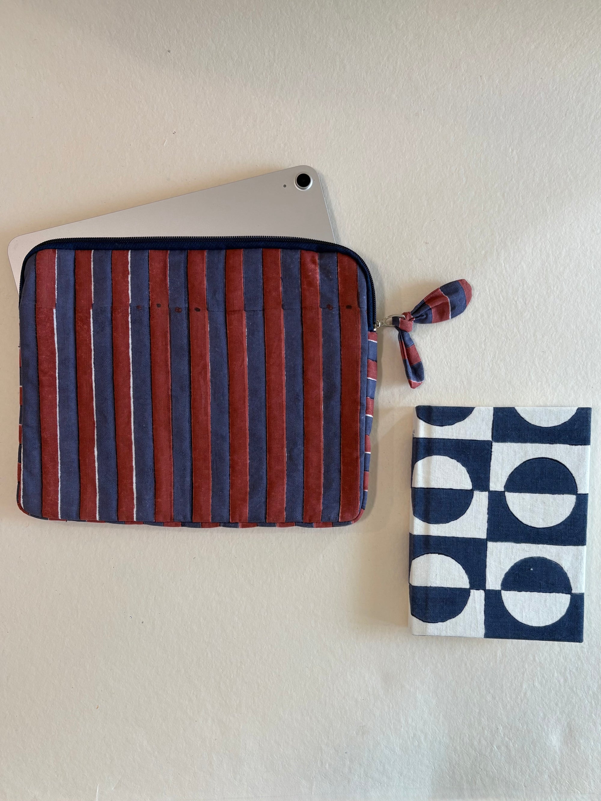 Gift Bundle for Him- Pouch / ipad sleeve + diary set